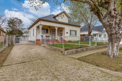 1405 Denver Avenue Fort Worth TX 76164