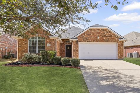 1030 Mason Street Lantana TX 76226