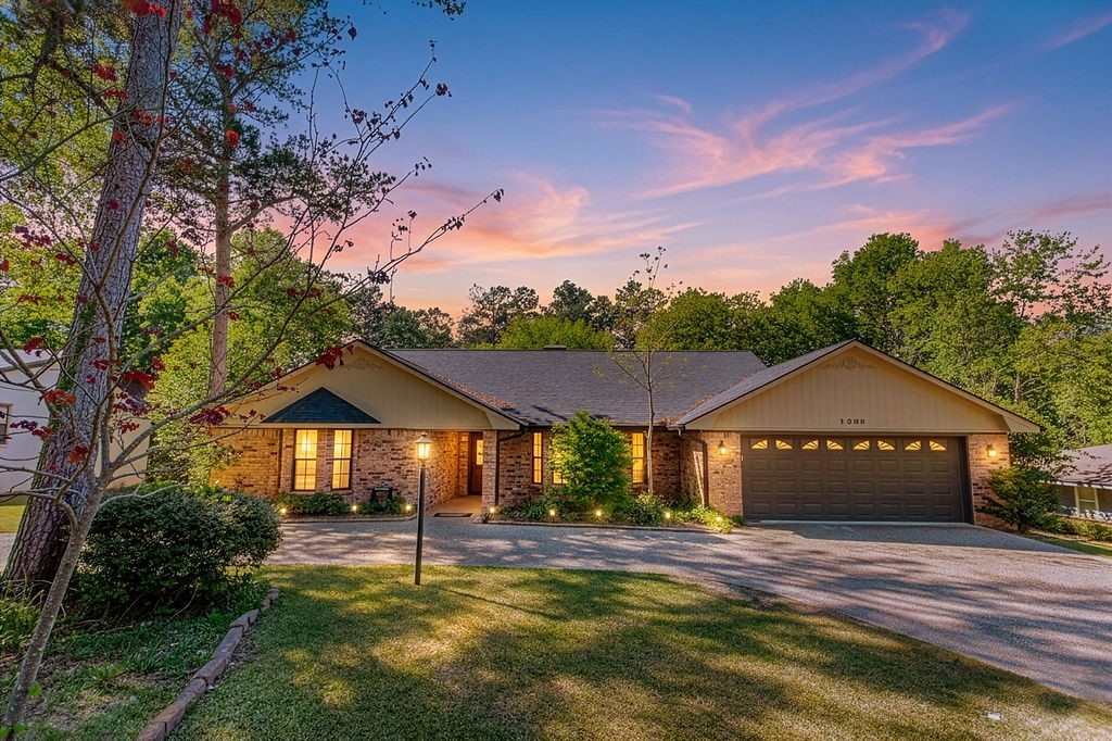 1208 Hilltop Run Hideaway TX 75771