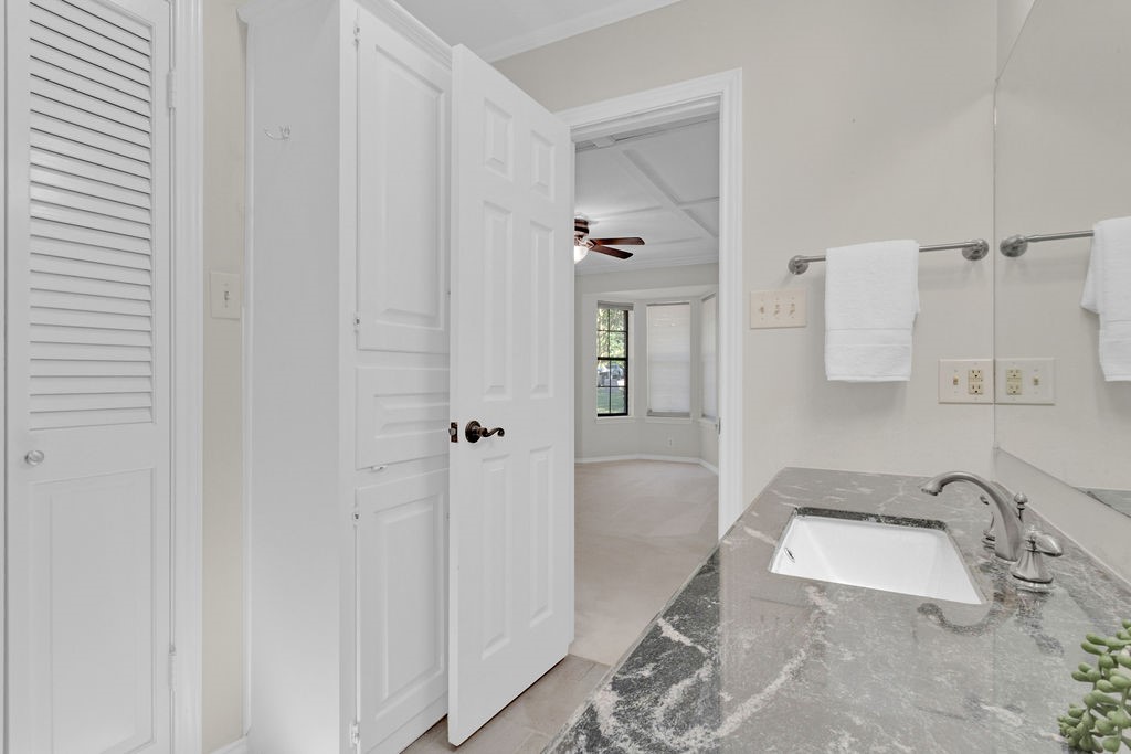 1208 Hilltop Run Hideaway TX 75771