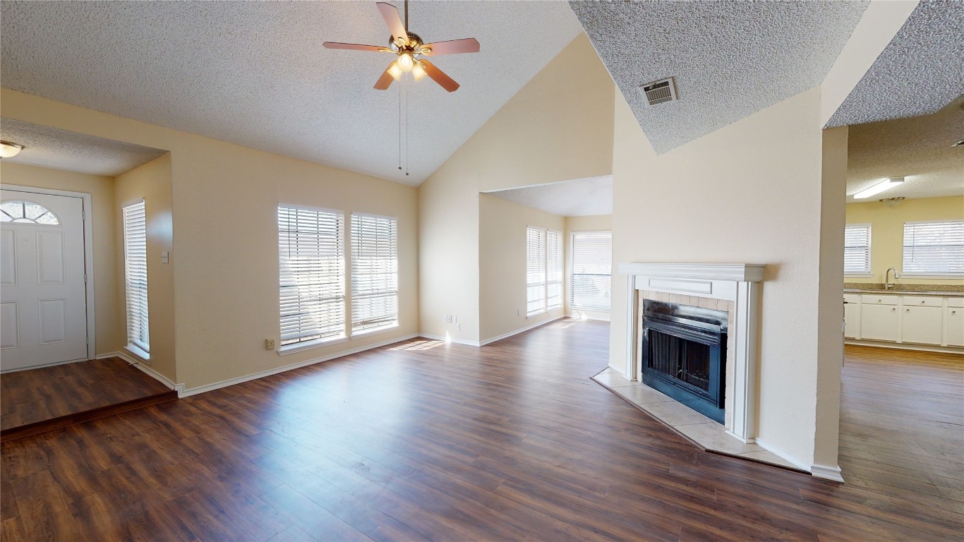 8909 Greentree Drive Rowlett TX 75088