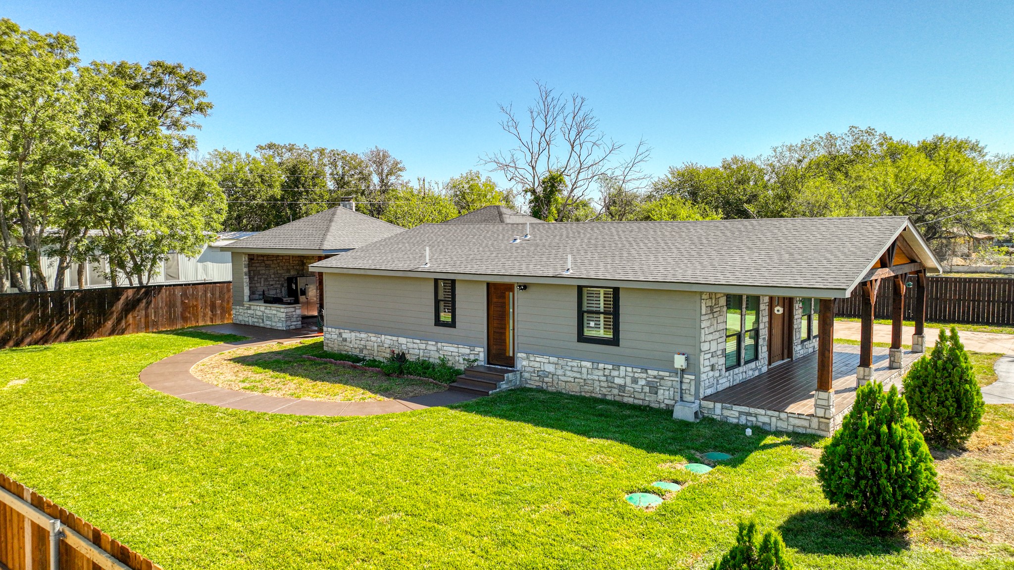 114 Mulberry Possum Kingdom Lake TX 76449