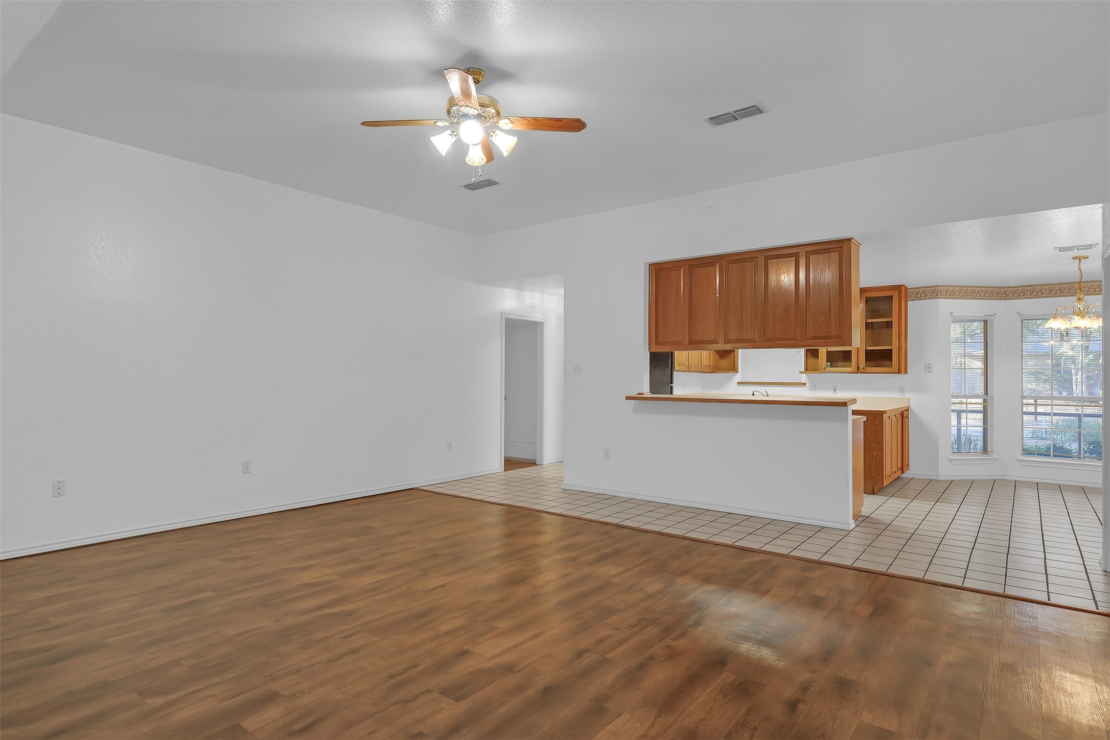 1108 Pine Ridge Drive Azle TX 76020