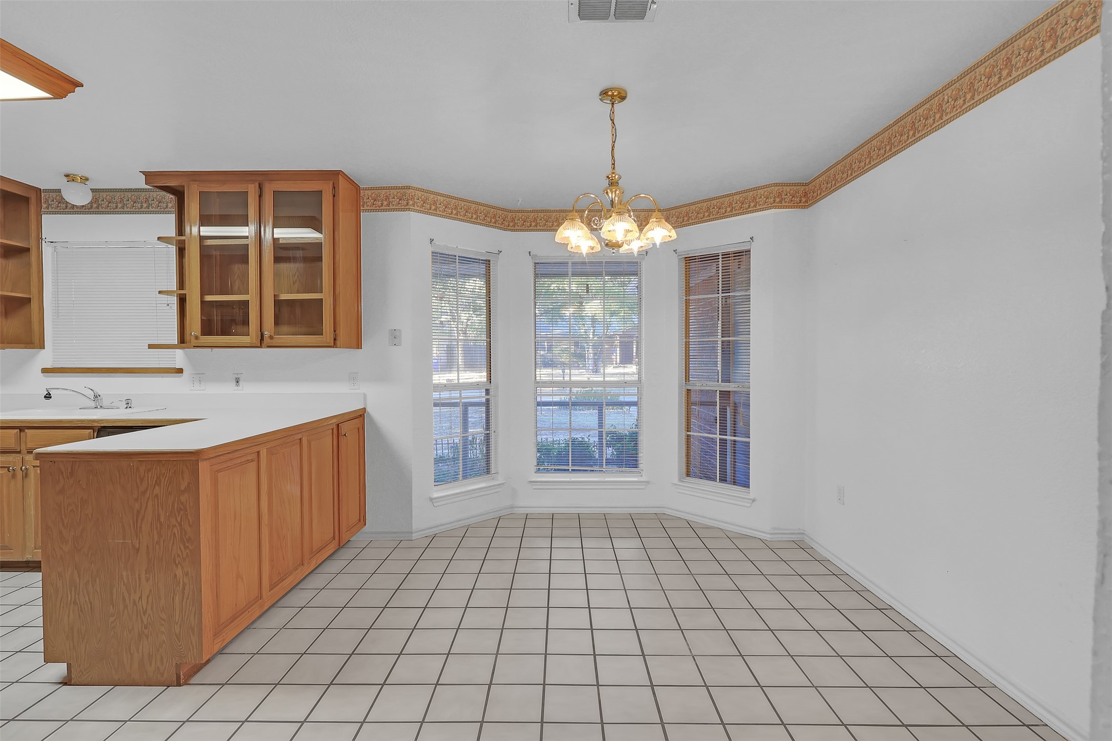 1108 Pine Ridge Drive Azle TX 76020