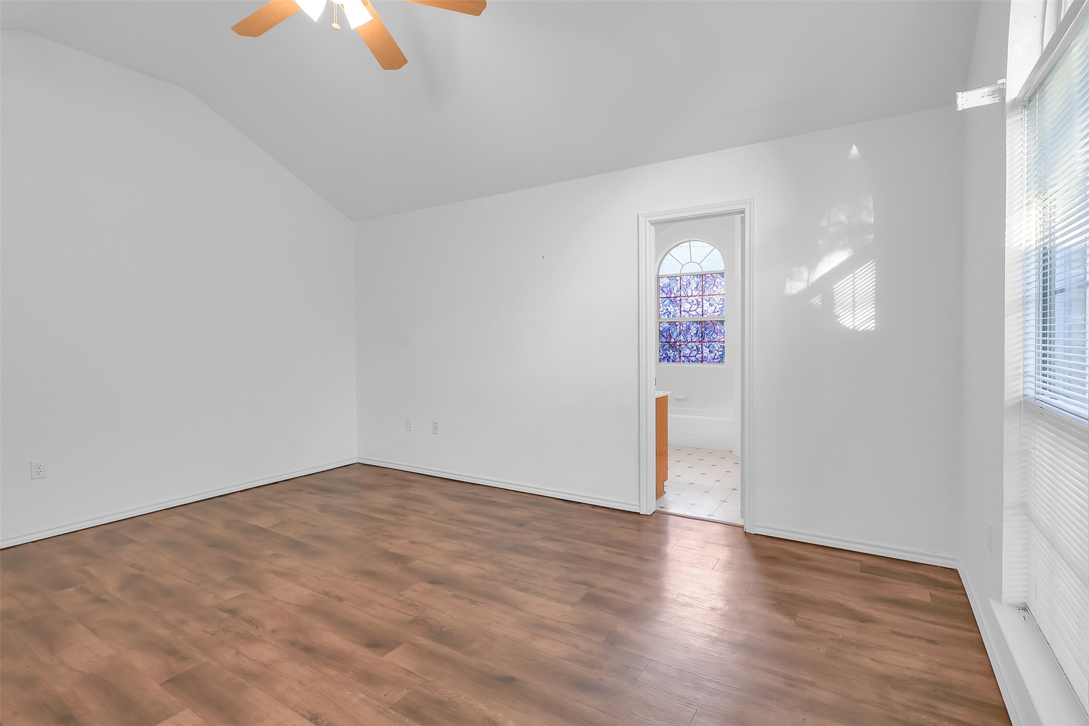 1108 Pine Ridge Drive Azle TX 76020