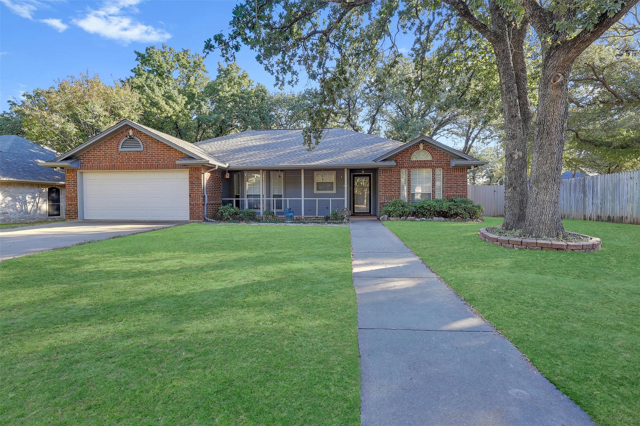 1108 Pine Ridge Drive Azle TX 76020