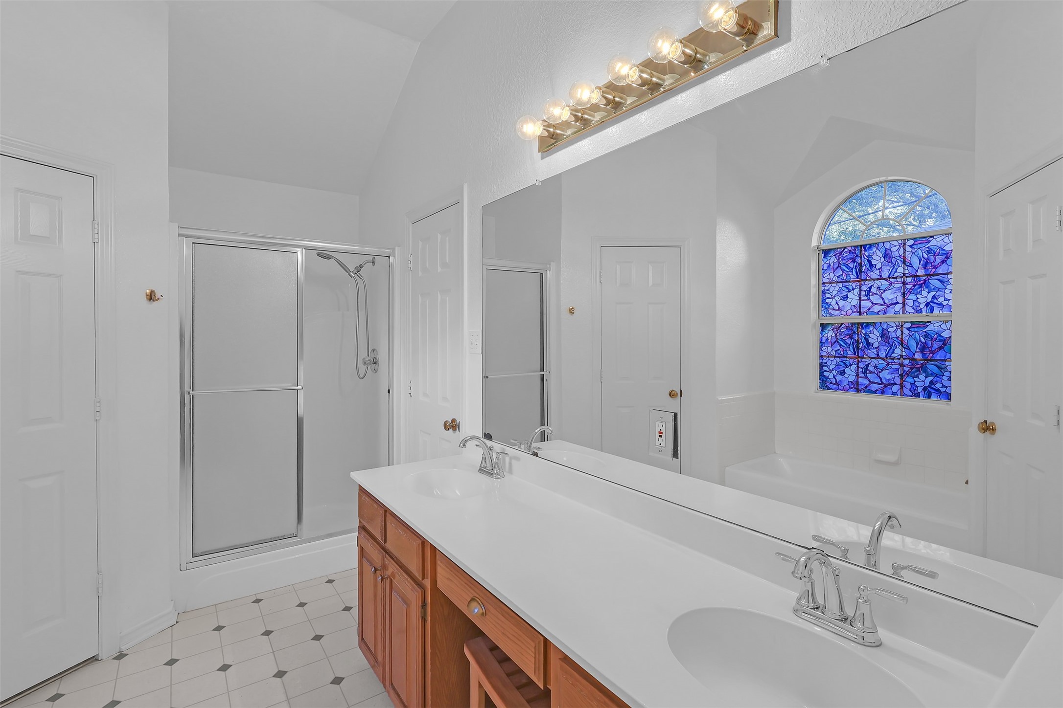 1108 Pine Ridge Drive Azle TX 76020