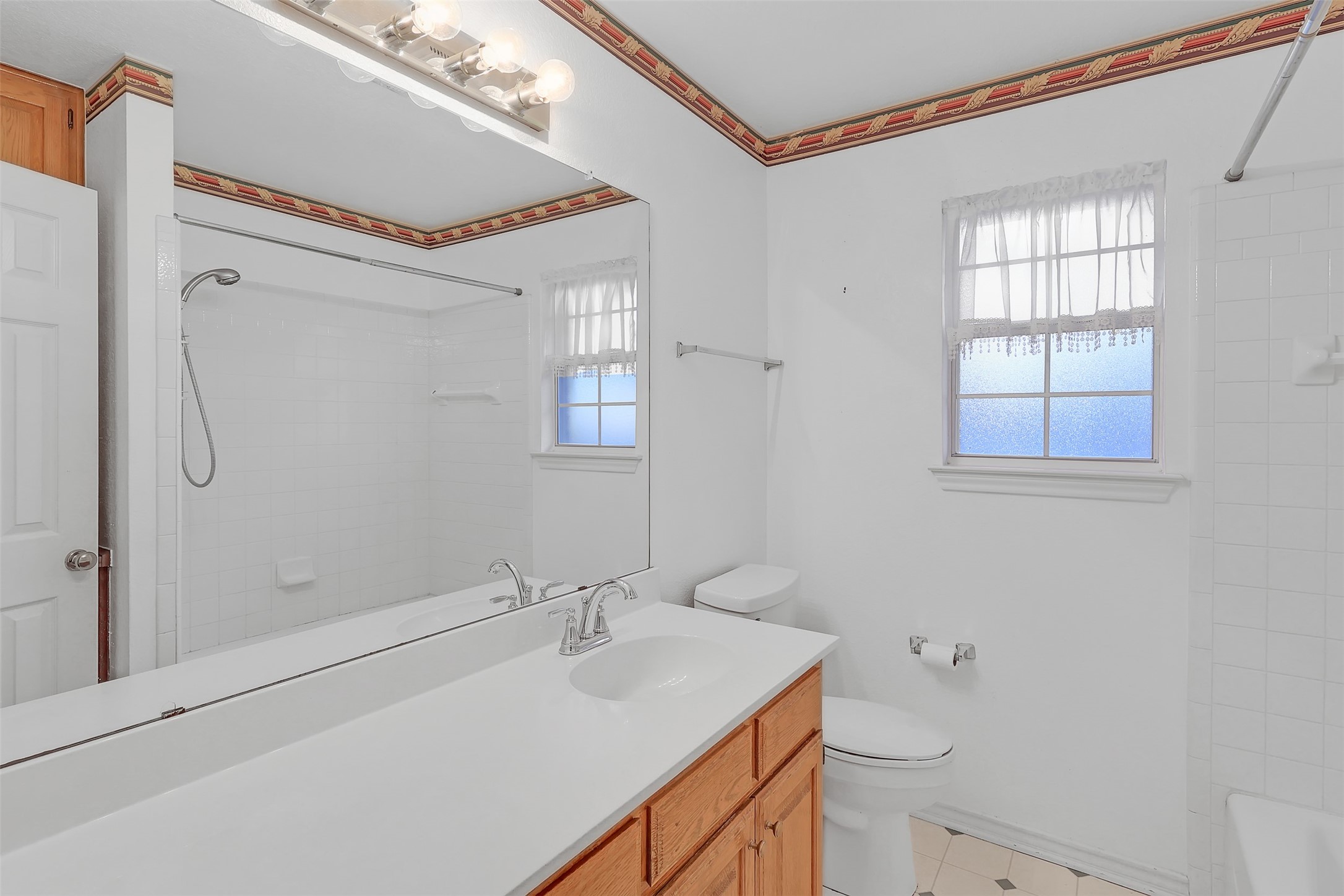 1108 Pine Ridge Drive Azle TX 76020