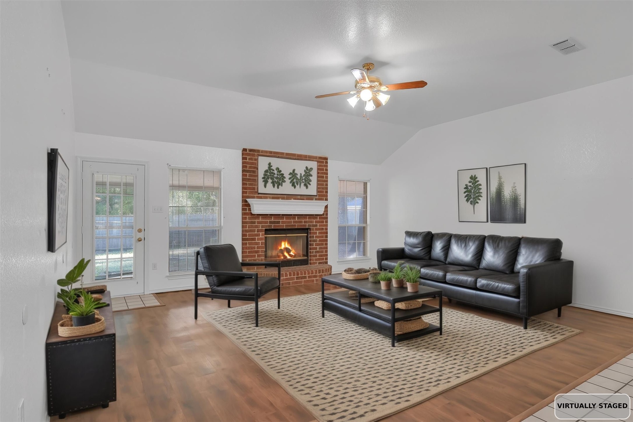1108 Pine Ridge Drive Azle TX 76020