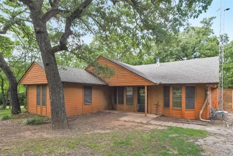 679 County Road 262 Gainesville TX 76240