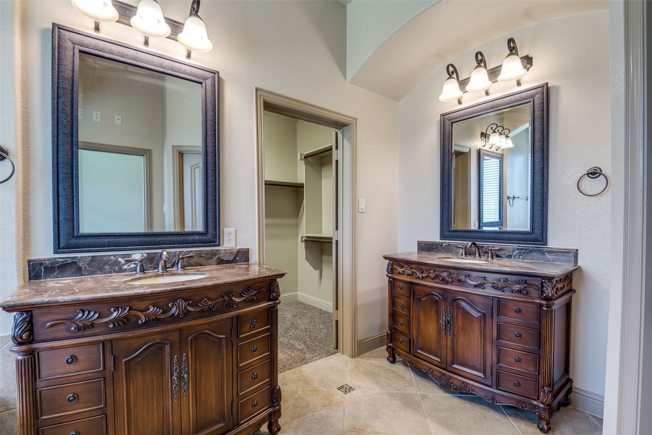 2204 Hartley Drive Forney TX 75126
