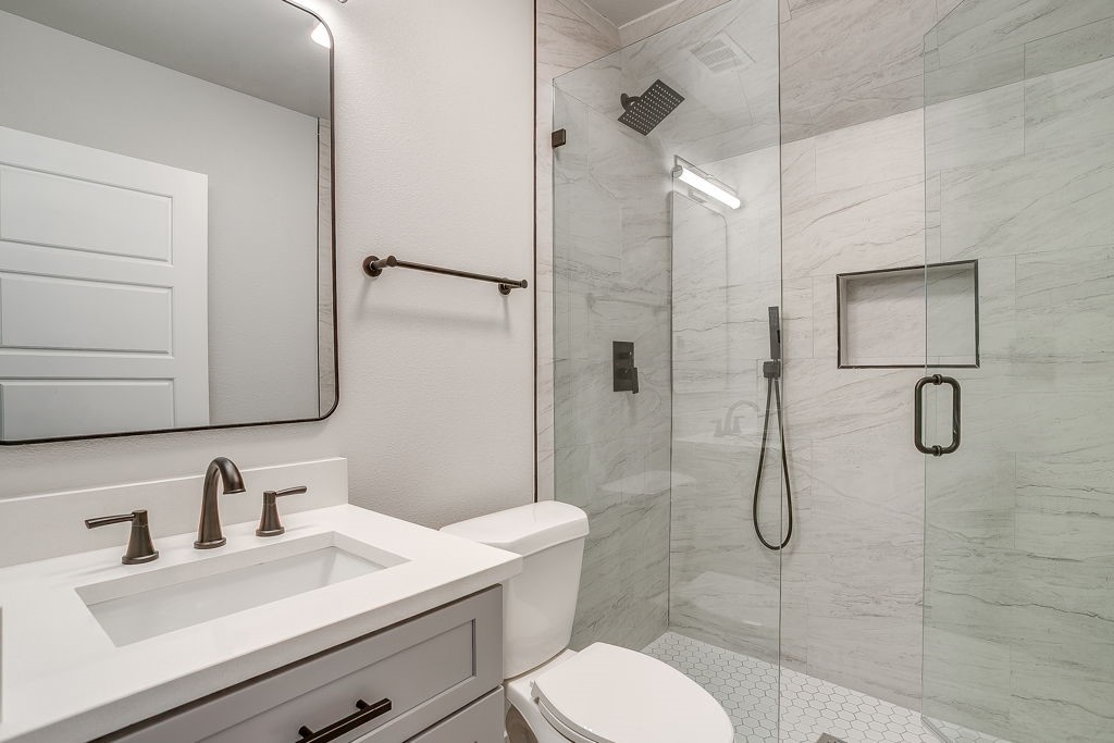 1110 County Road 2004 Glen Rose TX 76043