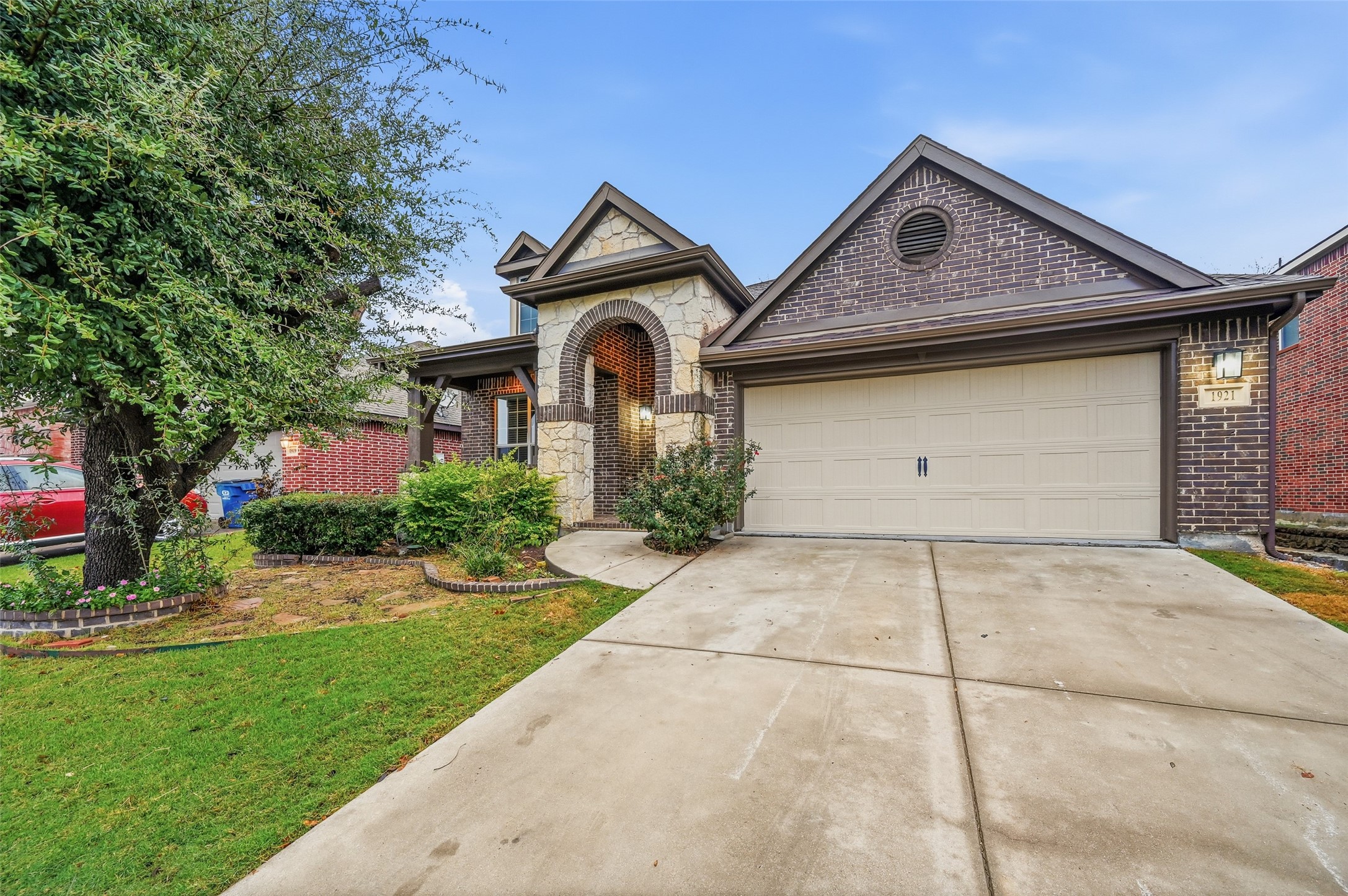 1921 Highland Oaks Drive Wylie TX 75098