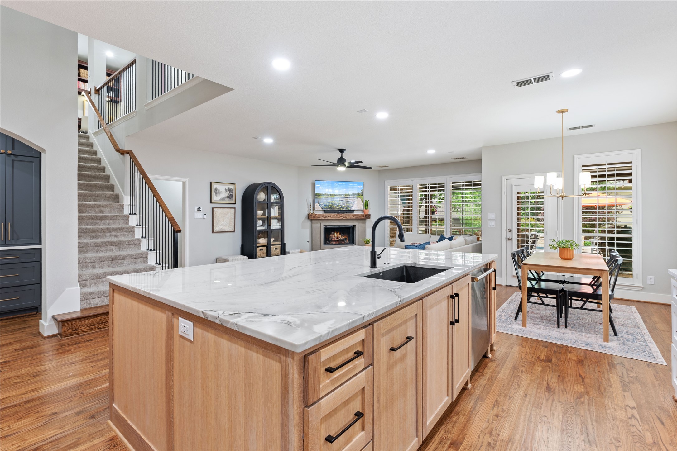 7801 Rocky Mountain Lane Mckinney TX 75070