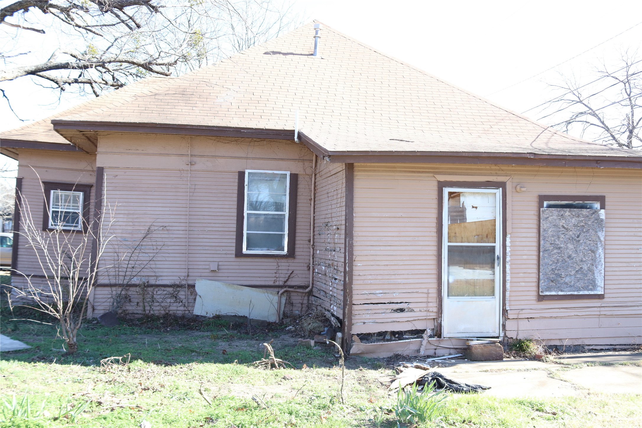417 N Scullin Avenue Denison TX 75020