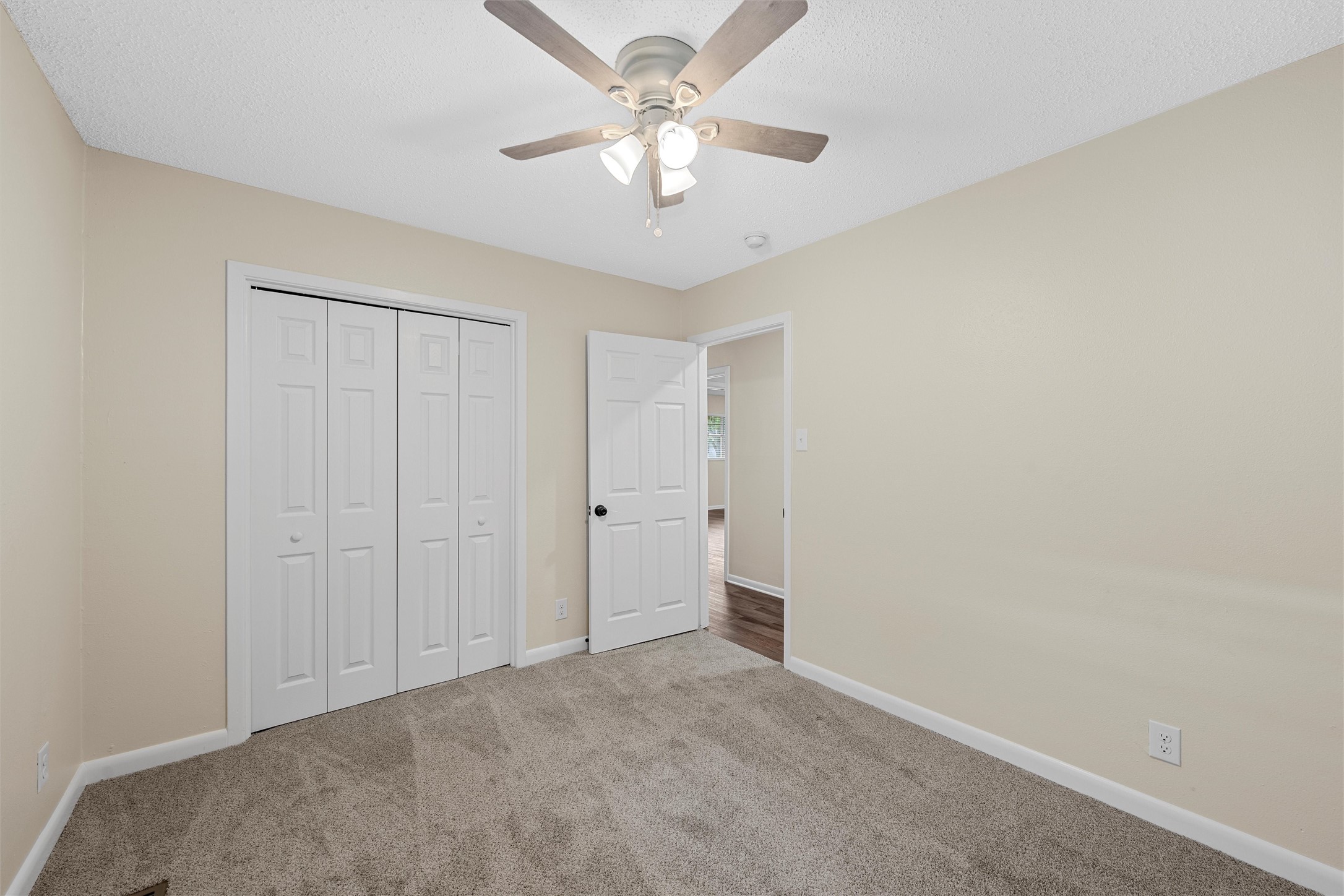 1400 W 6th Street Mcgregor TX 76657