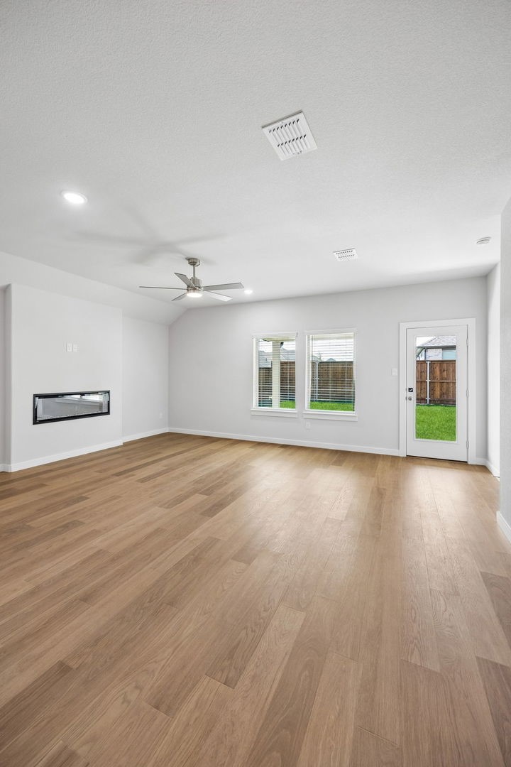2102 Rowan Drive Gunter TX 75058
