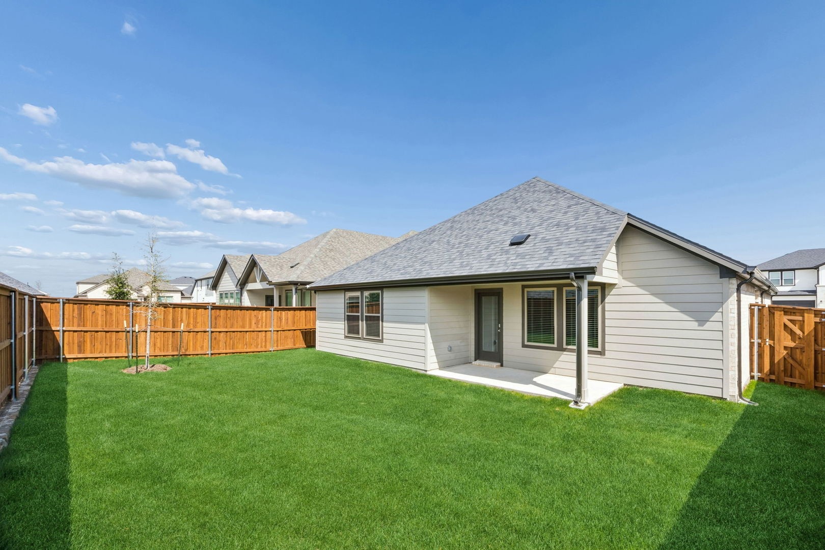 2102 Rowan Drive Gunter TX 75058