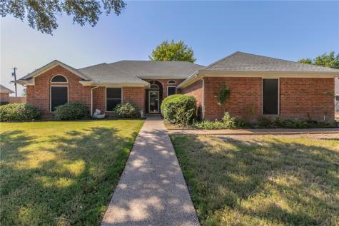 317 Bonham Drive Hewitt TX 76643