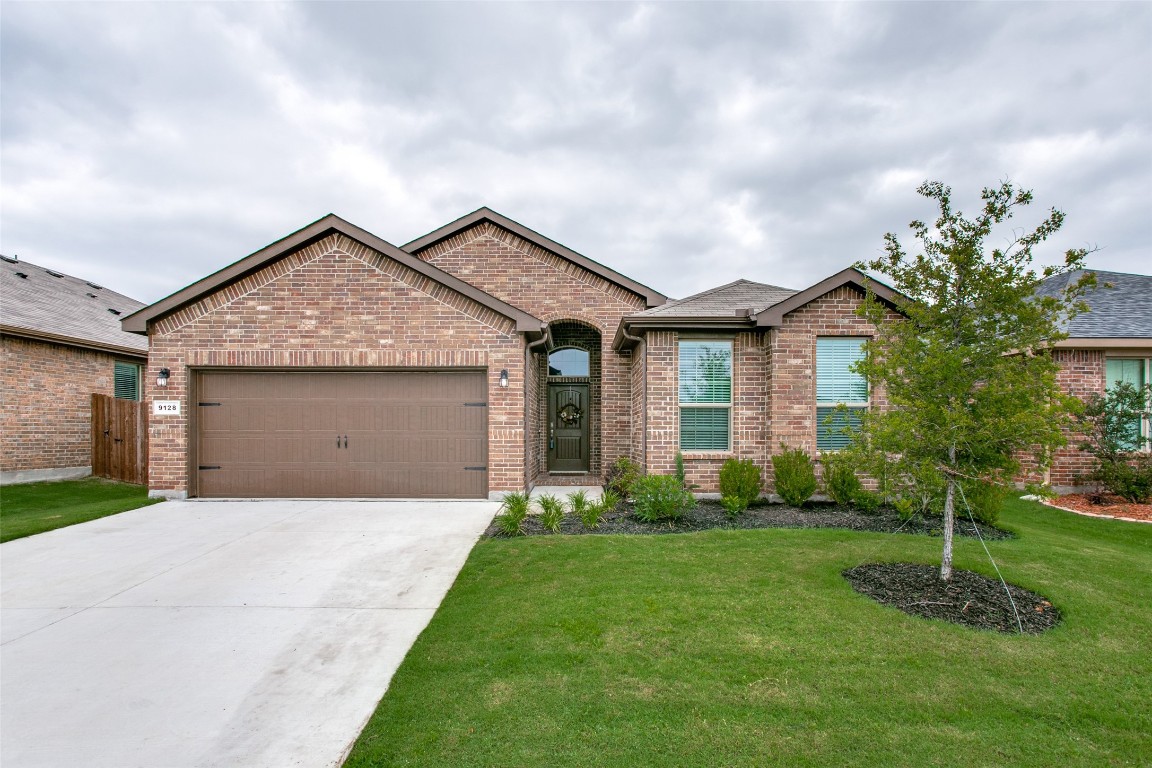 9128 Grovehurst Road Fort Worth TX 76179