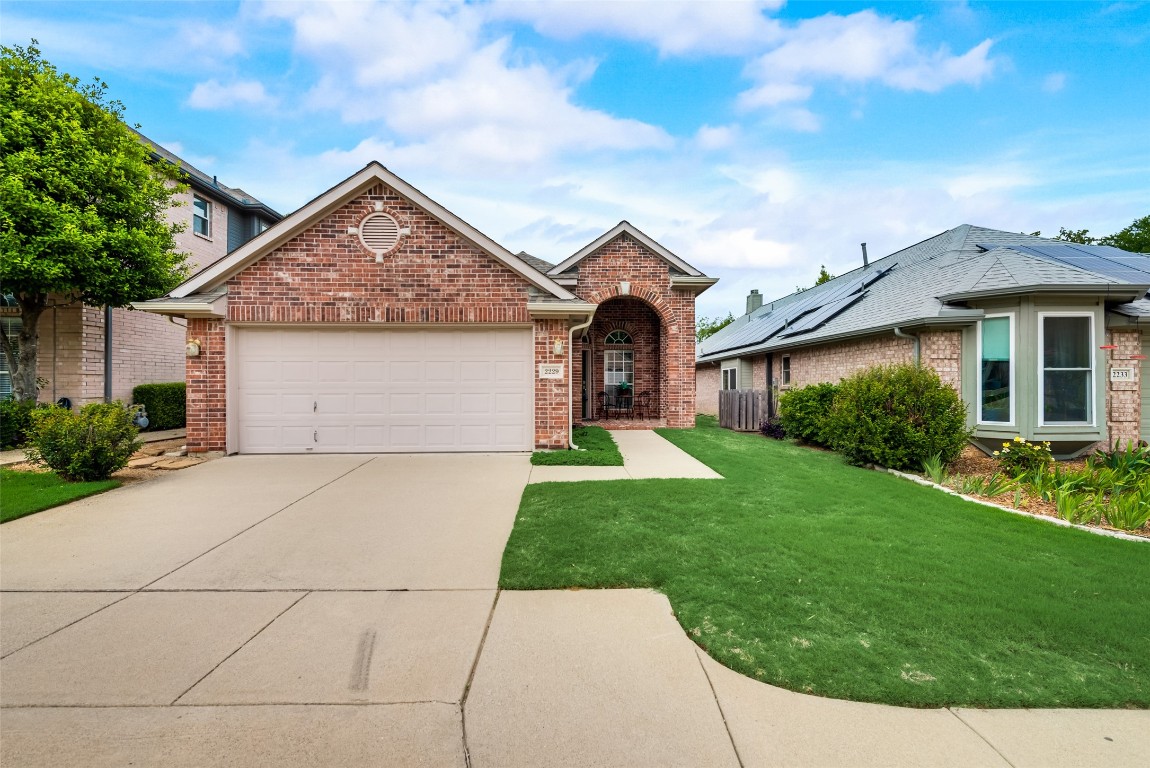 2229 Wembley Wood Lane Bedford TX 76022