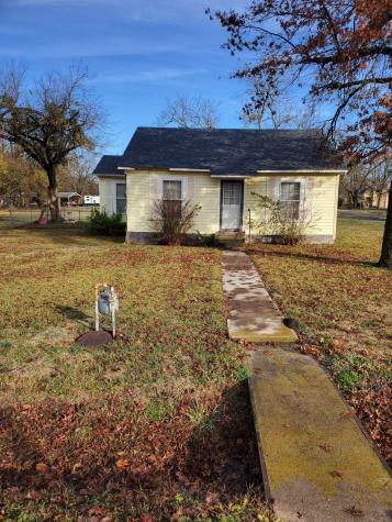 602 Sunset Street Roxton TX 75477