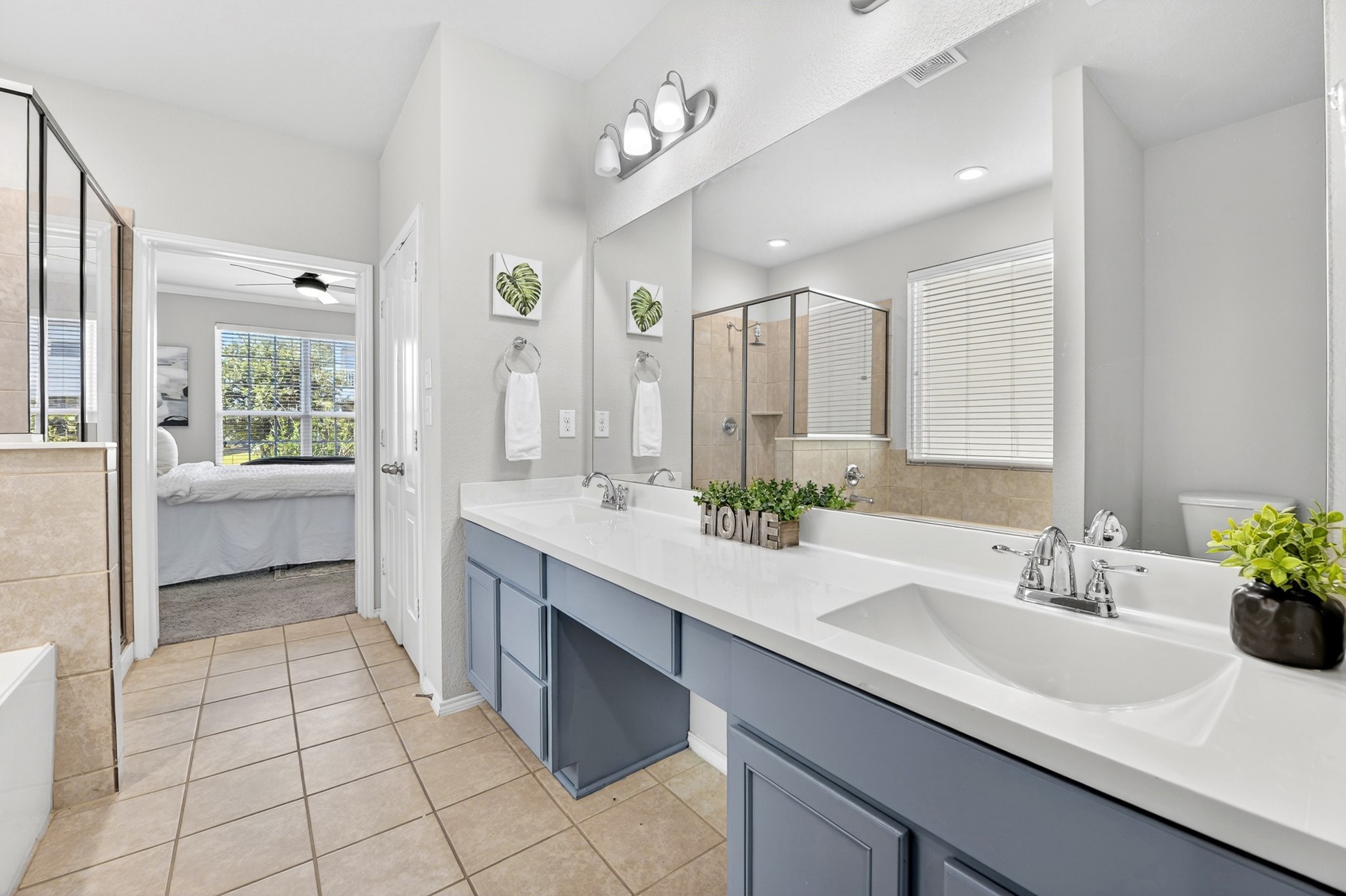 1425 Bull Street Aubrey TX 76227