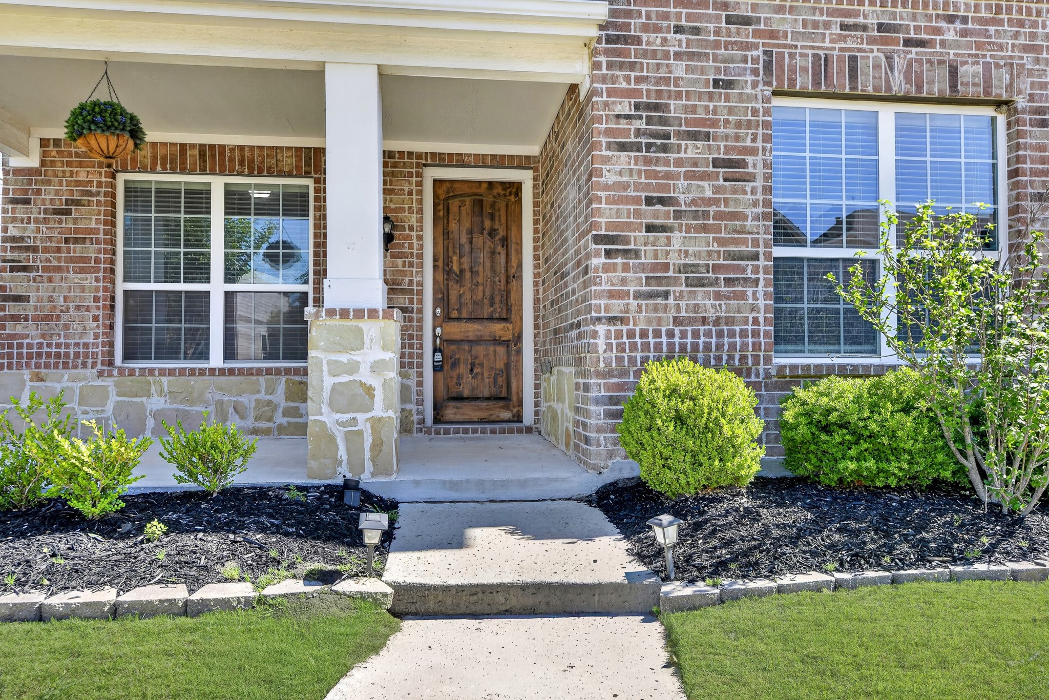 1425 Bull Street Aubrey TX 76227