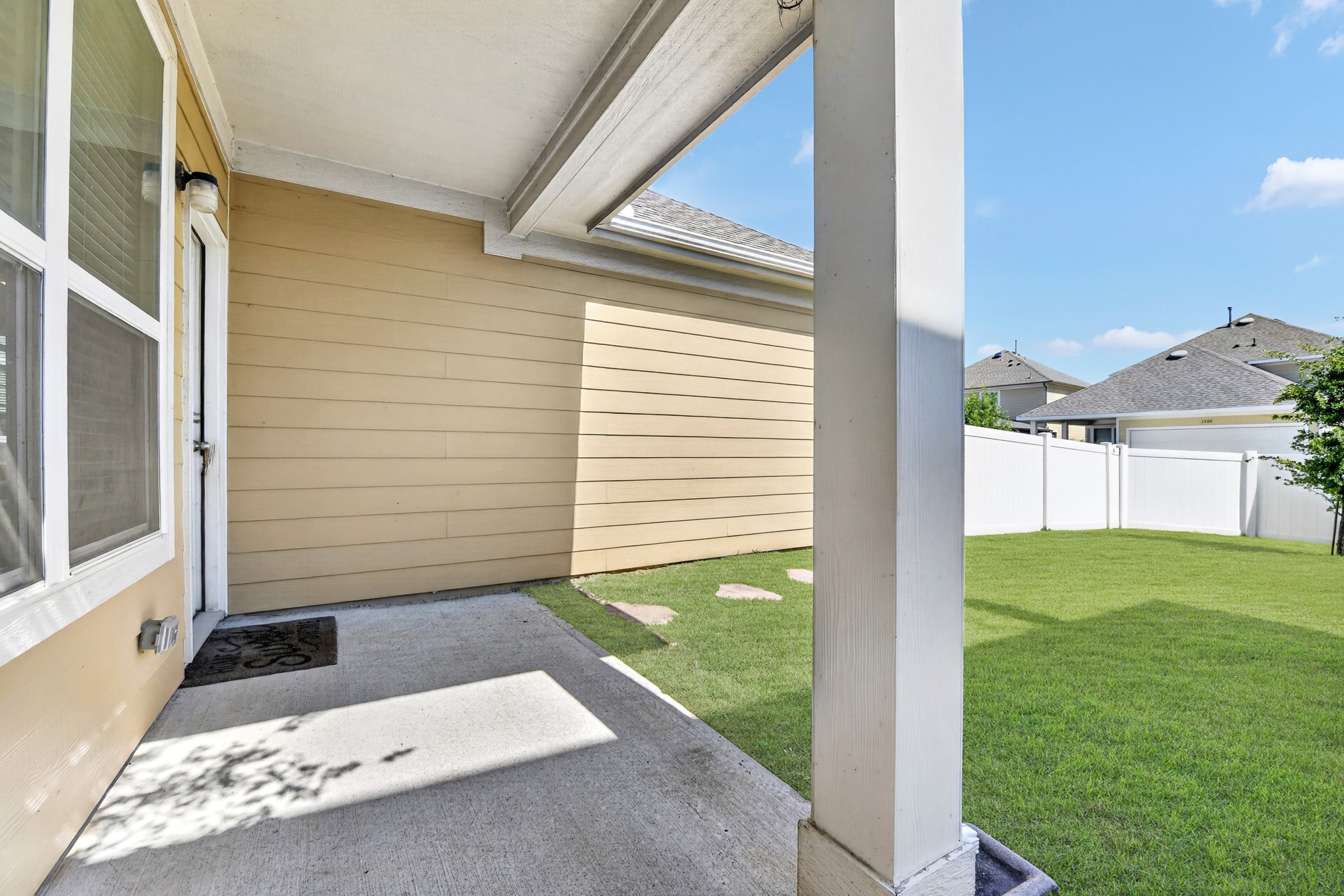 1425 Bull Street Aubrey TX 76227