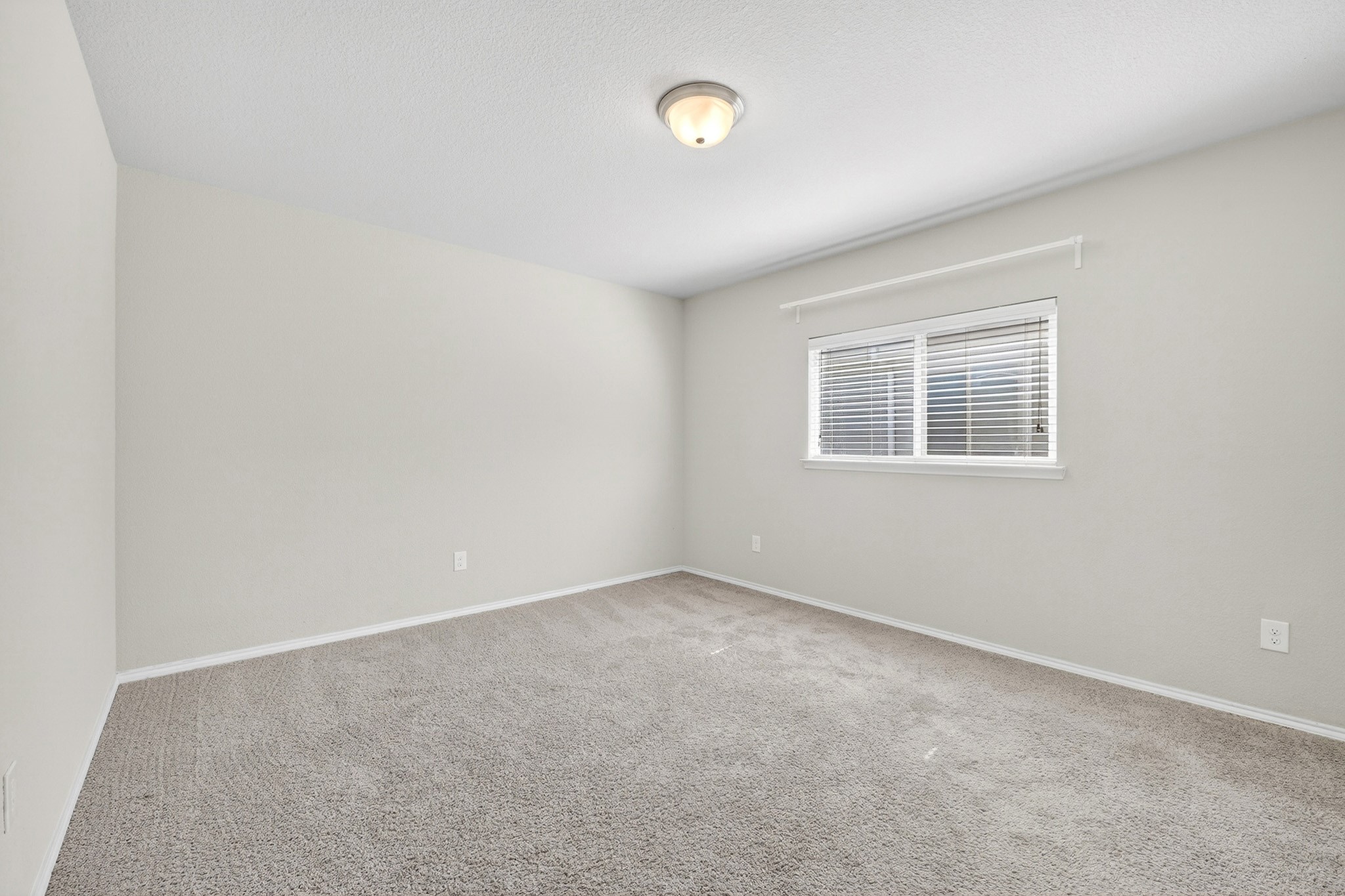 1425 Bull Street Aubrey TX 76227