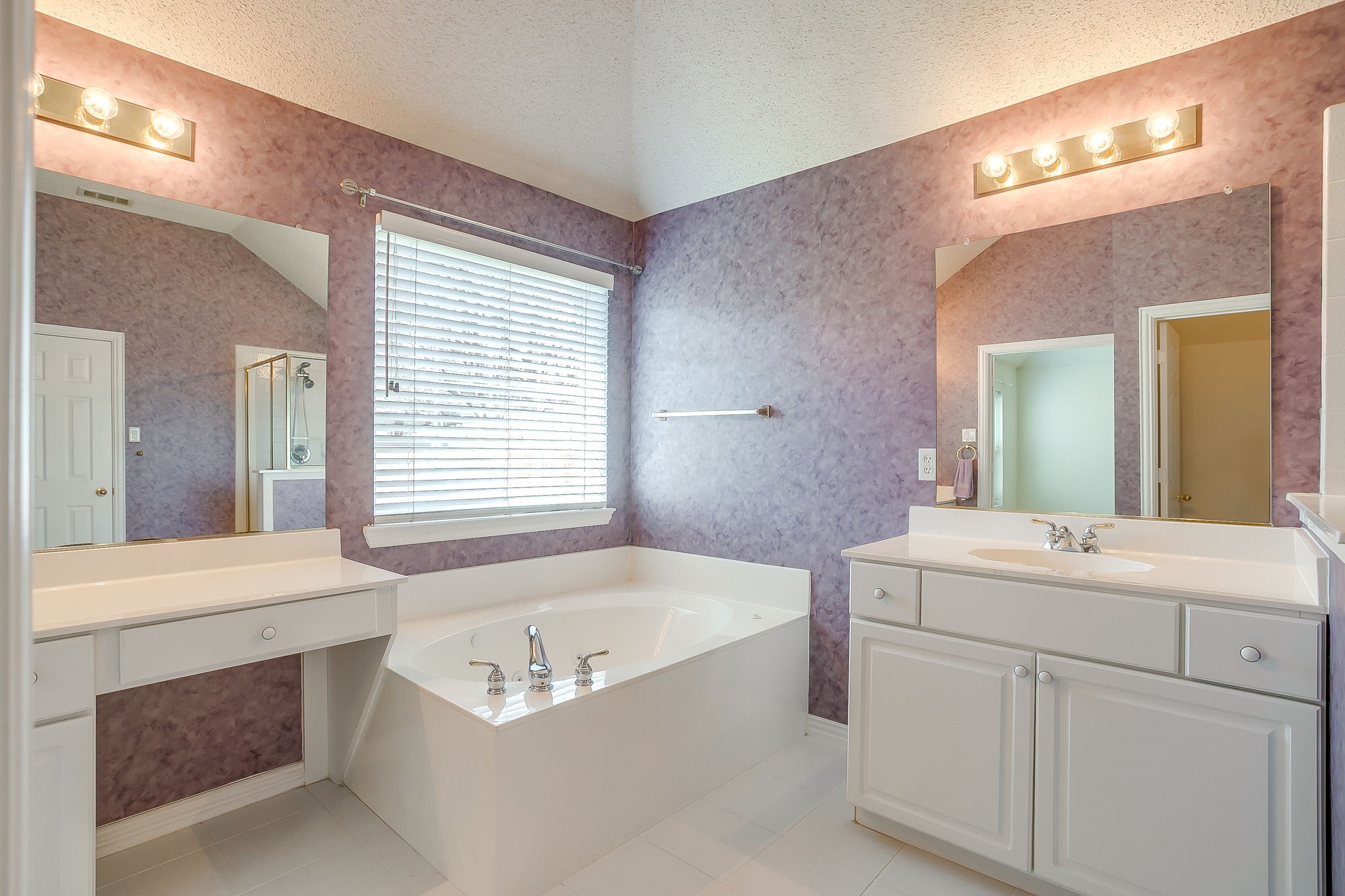 8105 Hosta Way Fort Worth TX 76123