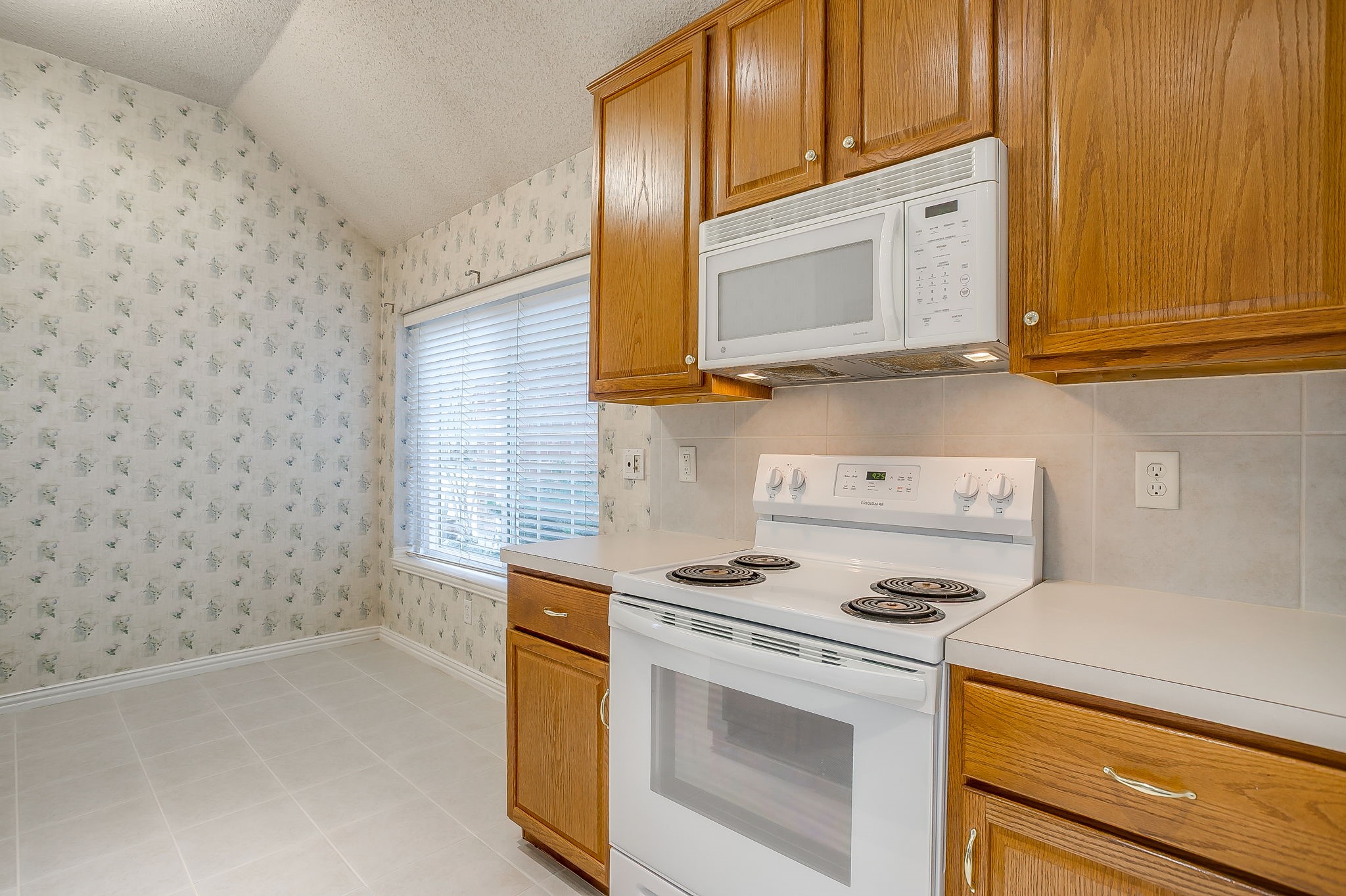 8105 Hosta Way Fort Worth TX 76123