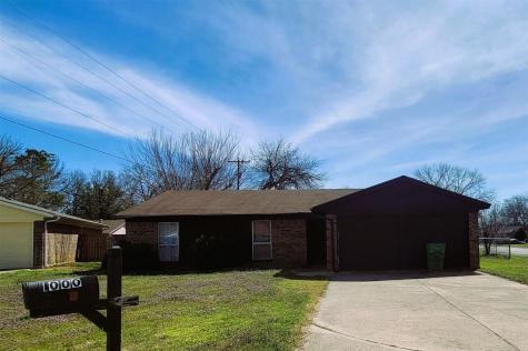 1000 Parkwood Court Gainesville TX 76240