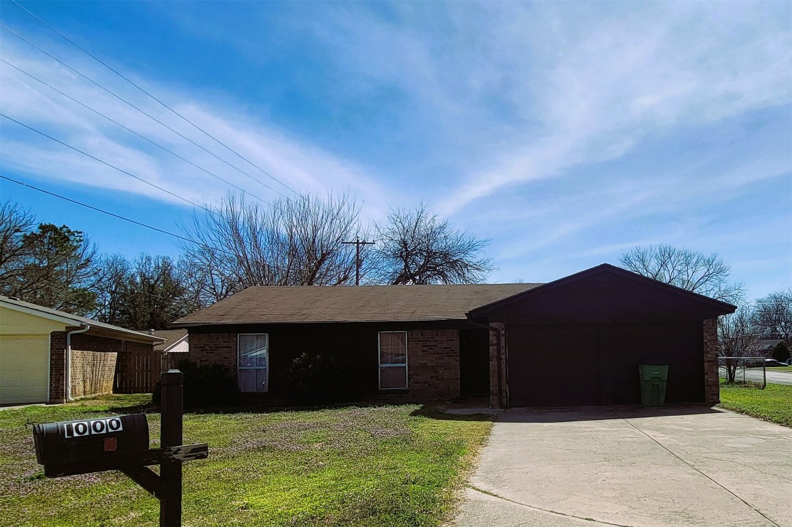 1000 Parkwood Court Gainesville TX 76240