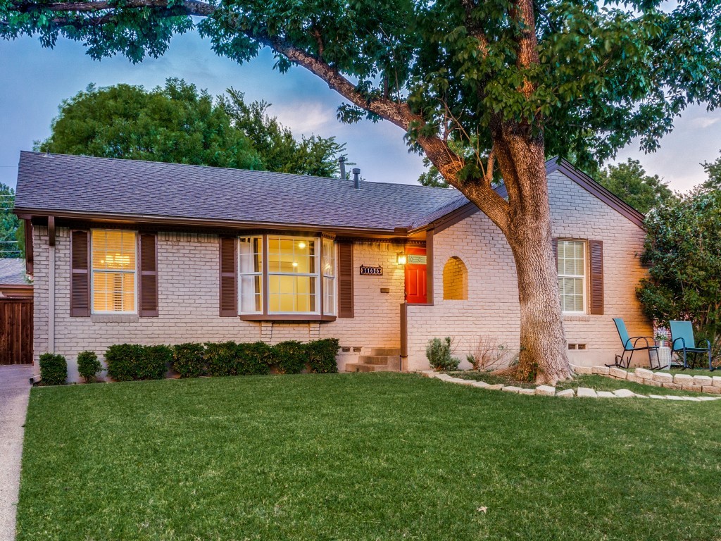 11626 Cimarec Street Dallas TX 75218