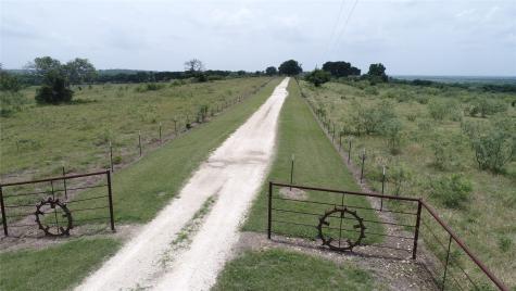 1191 J B Vandiver Loop Moody TX 76557