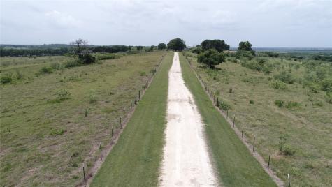 1191 J B Vandiver Loop Moody TX 76557
