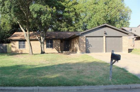 502 Spring Meadow Street Stephenville TX 76401