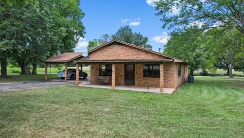 38 County Road 2472 Naples TX 75568