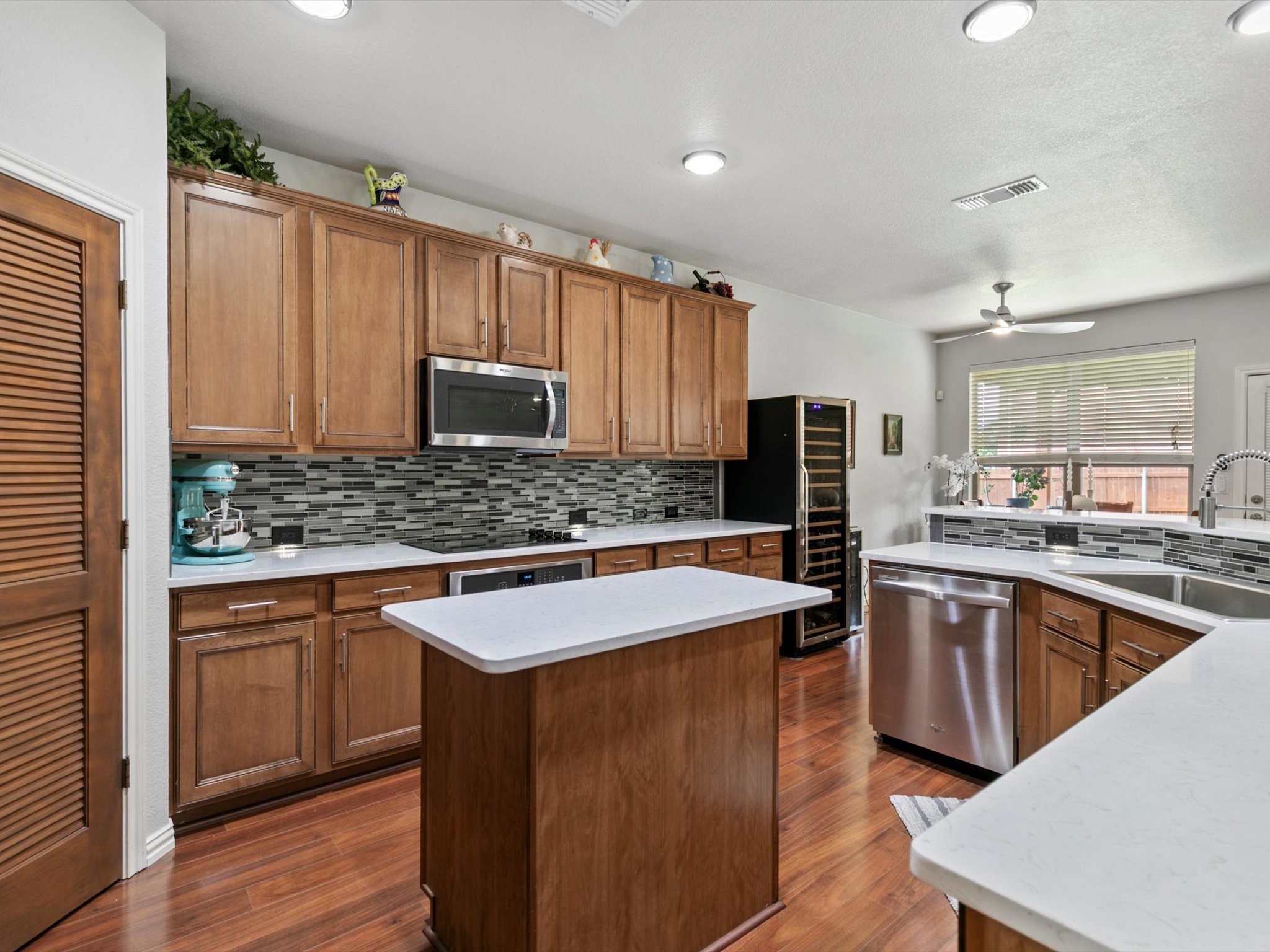 9312 Marble Falls Drive Arlington TX 76002