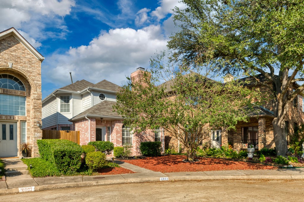 6011 Barrington Court Dallas TX 75252