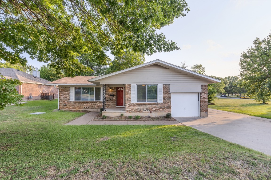 1224 S Center Street Arlington TX 76010