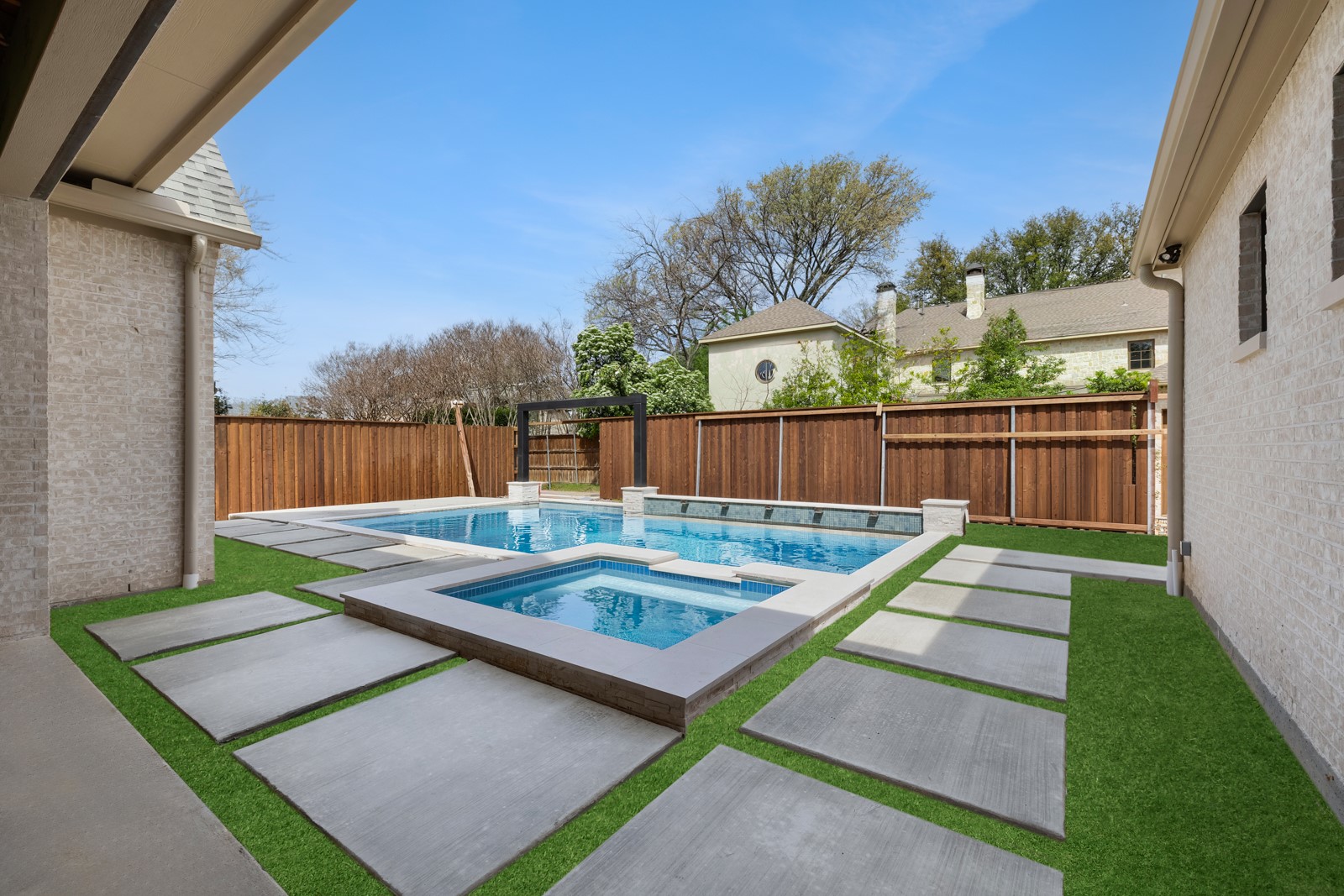 5859 Meaders Lane Dallas TX 75230