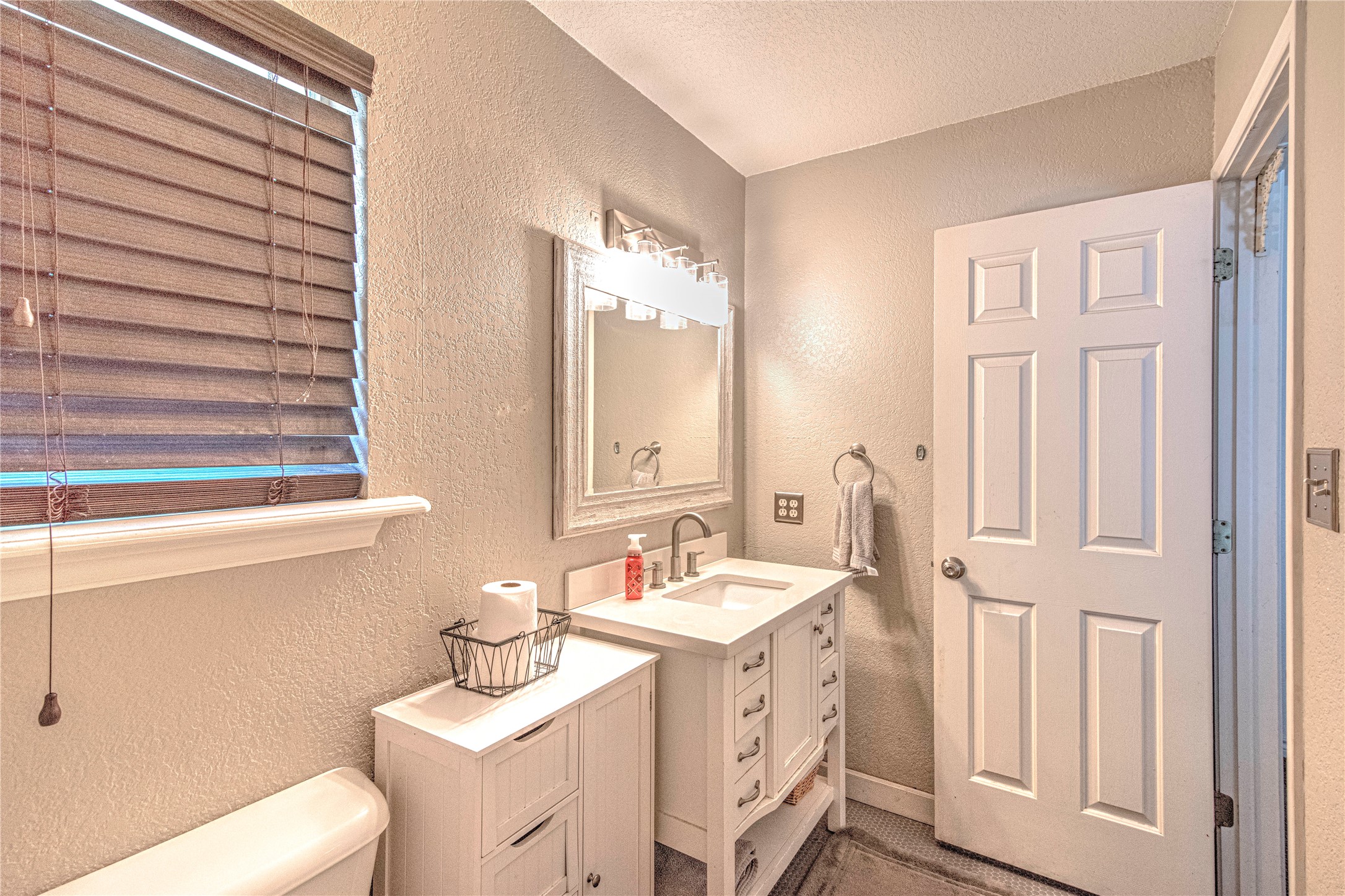103 Cottonwood Morgans Point Resort TX 76513