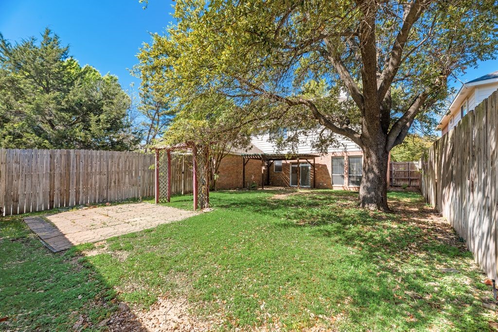 5832 Mossbrook Trail Dallas TX 75252