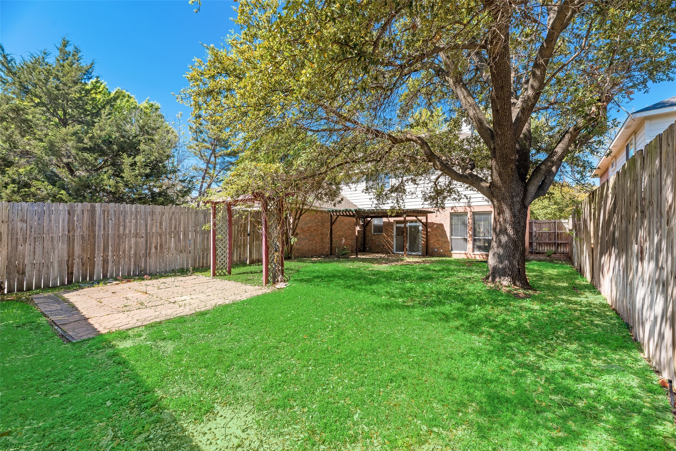 5832 Mossbrook Trail Dallas TX 75252