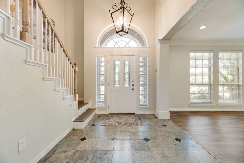 5832 Mossbrook Trail Dallas TX 75252