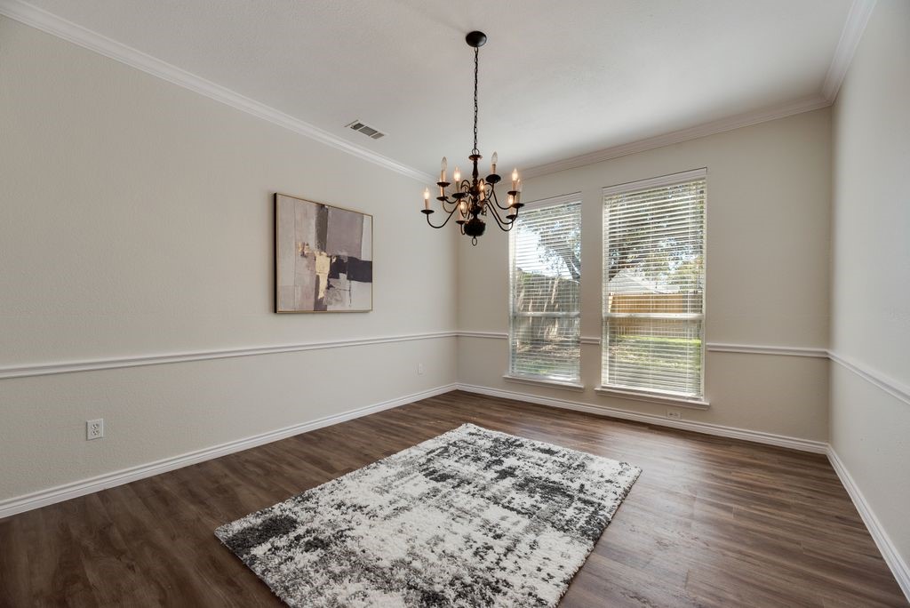 5832 Mossbrook Trail Dallas TX 75252