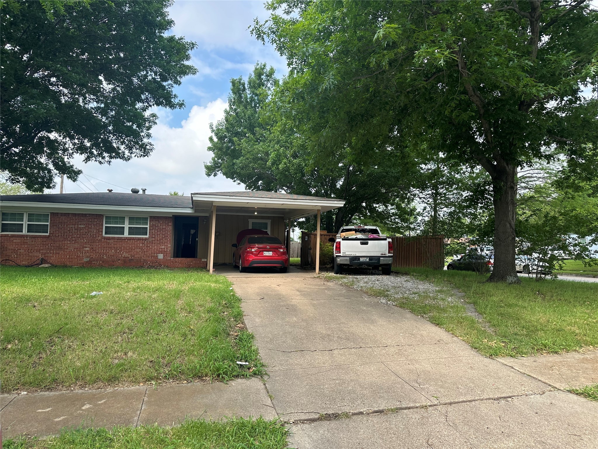 1213 Mohawk Drive Irving TX 75061