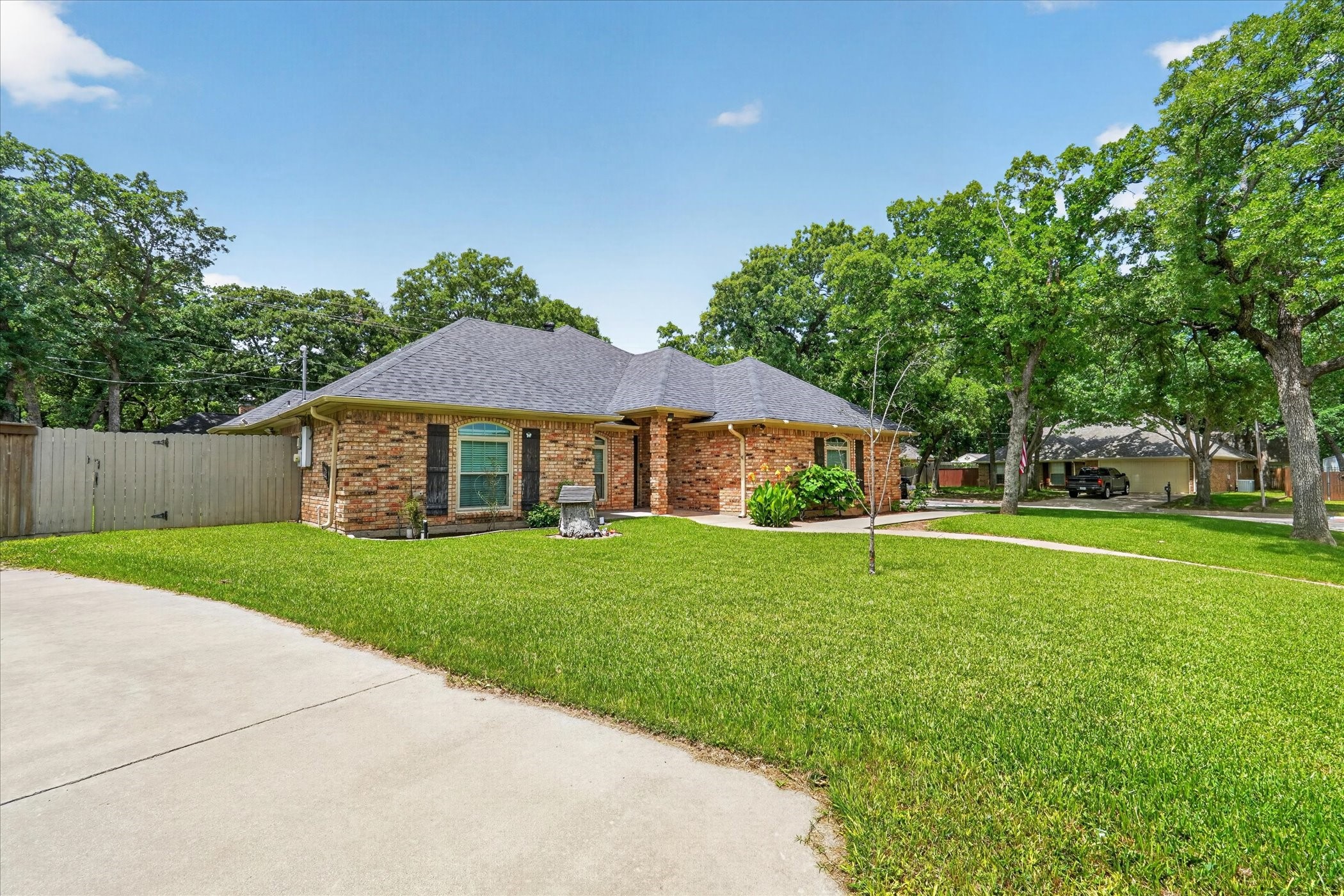 1000 Shady Hill Lane Burleson TX 76028